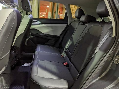 New 2026 Volkswagen Taos SE AWD/4WD image 24