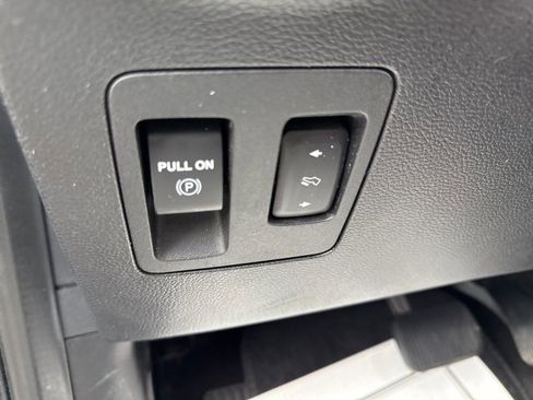 Used 2019 Ford F150 Platinum w/ Technology Package image 33