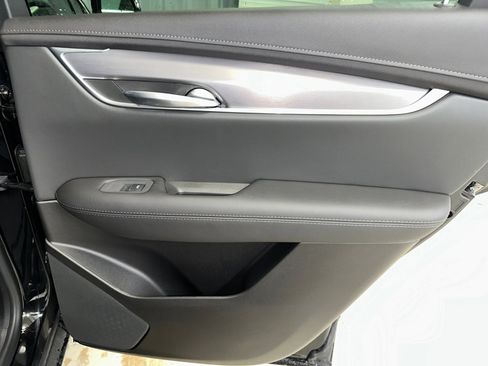 New 2026 Cadillac XT5 Luxury image 28