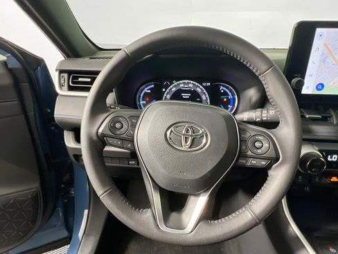 Used 2024 Toyota RAV4 XSE image 17