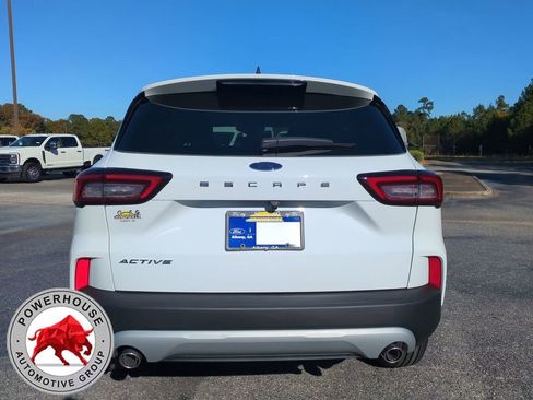 New 2026 Ford Escape Active image 5