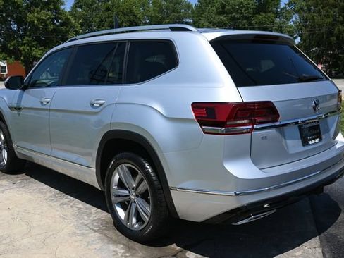 Used 2018 Volkswagen Atlas SE w/ R-Line Package AWD/4WD image 7
