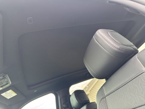 Certified 2025 Toyota Tundra Limited w/ TRD Off-Road Package image 17