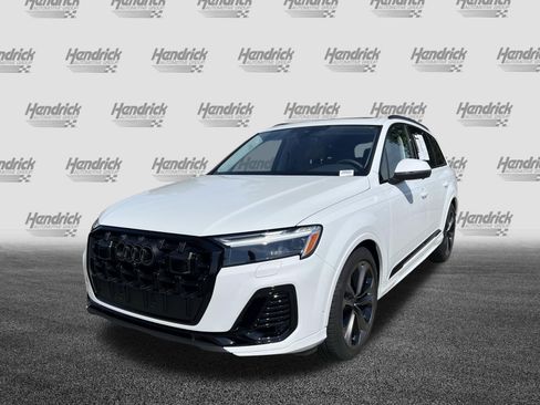 Certified 2026 Audi Q7 3.0T Premium Plus AWD/4WD image 5