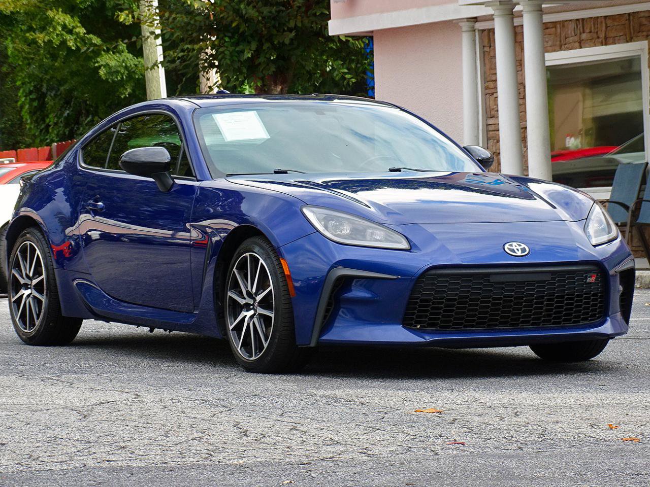 Used 2022 Toyota GR86 RWD image 8