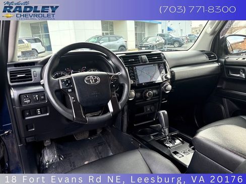 Used 2020 Toyota 4Runner Venture image 15