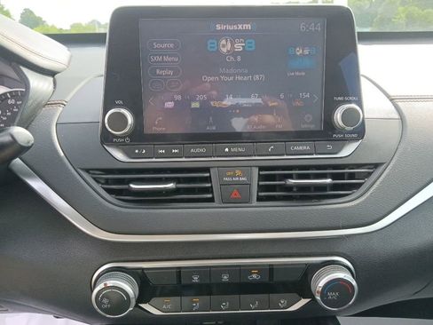 Used 2020 Nissan Altima 2.5 SR FWD image 23
