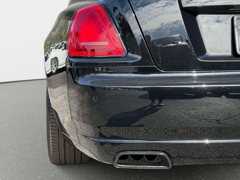 Used 2020 Rolls-Royce Ghost Black Badge image 24
