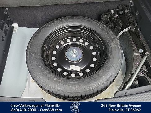 Certified 2022 Volkswagen Atlas Cross Sport SE w/ Panoramic Sunroof Package image 54