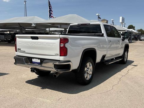 Used 2020 Chevrolet Silverado 2500 LTZ AWD/4WD image 8
