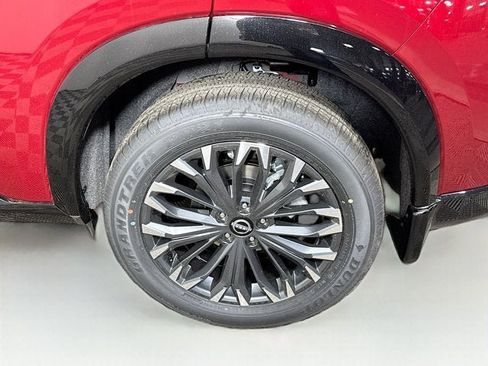 New 2026 Nissan Rogue Platinum AWD/4WD image 9