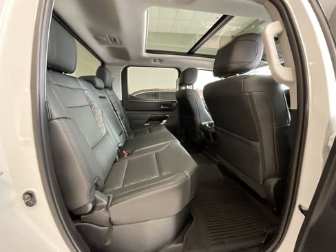 Used 2022 Toyota Tundra Limited image 21