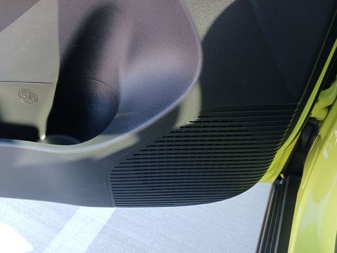 Used 2024 Hyundai Kona SEL image 15