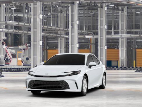 New 2026 Toyota Camry LE image 18