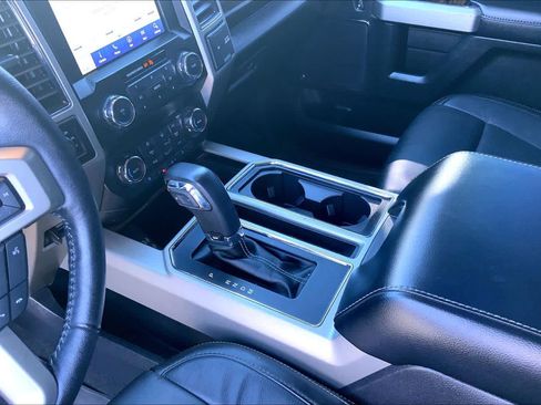 Used 2020 Ford F150 Lariat w/ FX4 Off-Road Package image 16