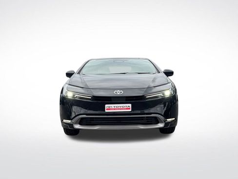 New 2025 Toyota Prius XLE image 8