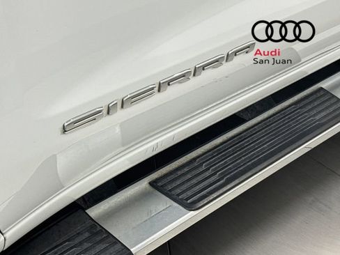 Used 2021 GMC Sierra 1500 SLT image 9