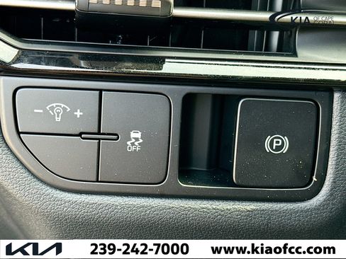 New 2026 Kia Sportage LX w/ LX Convenience Package image 31