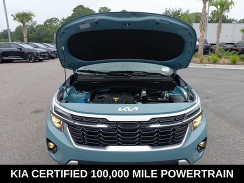 Certified 2024 Kia Seltos EX FWD image 9