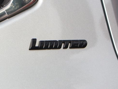 Used 2023 Toyota Tundra Limited AWD/4WD image 52