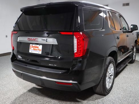Used 2022 GMC Yukon SLT w/ SLT Premium Package AWD/4WD image 7