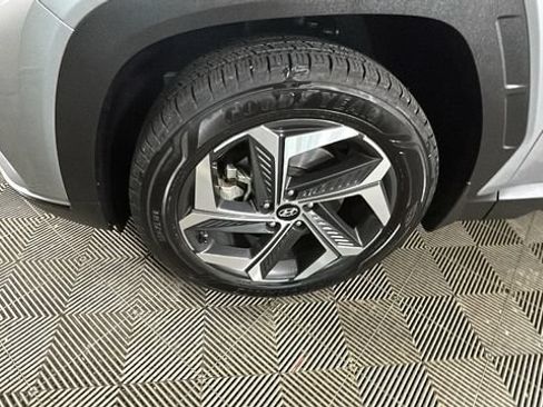 Used 2022 Hyundai Tucson SEL w/ Convenience + Premium Package AWD/4WD image 9
