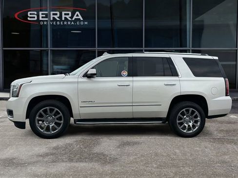 Used 2015 GMC Yukon Denali w/ Open Road Package AWD/4WD image 2