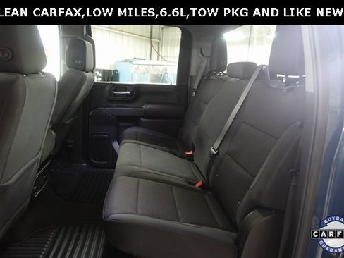 Used 2025 Chevrolet Silverado 2500 Custom w/ Custom Value Package image 3