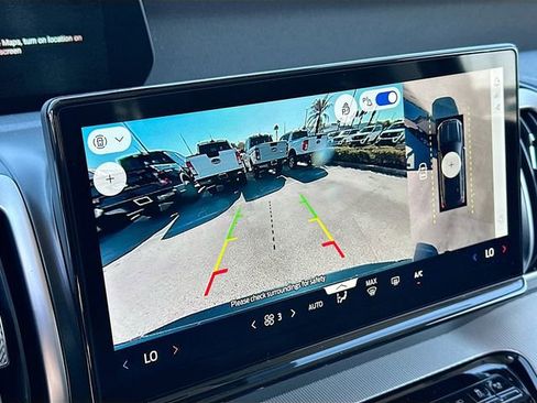 New 2026 Ford Expedition Active RWD image 9