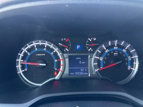 Used 2019 Toyota 4Runner SR5 AWD/4WD image 13