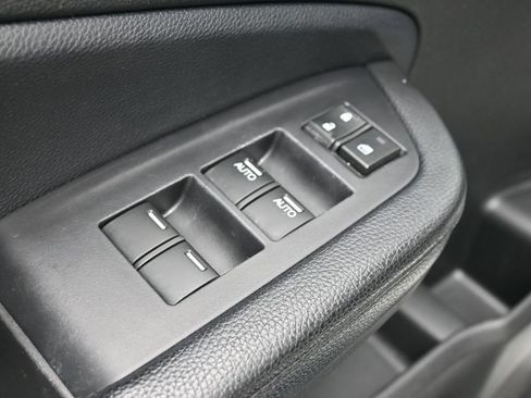 Used 2018 Honda Pilot Elite image 18