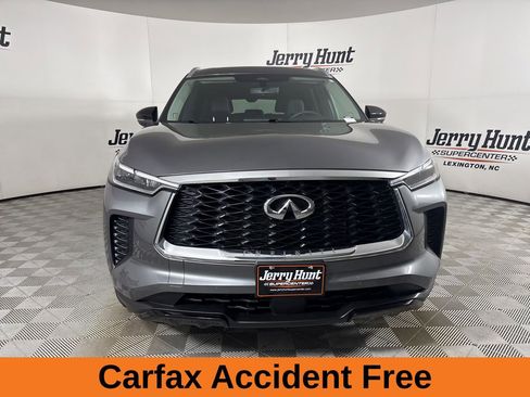 Used 2023 INFINITI QX60 Luxe w/ Vision Package AWD/4WD image 3
