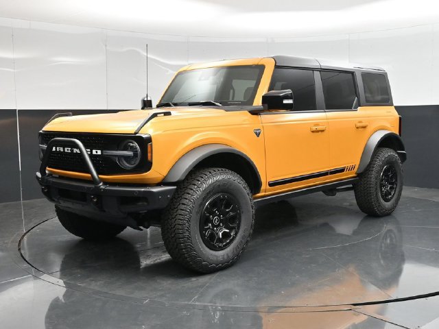 Used 2021 Ford Bronco First Edition AWD/4WD image 5