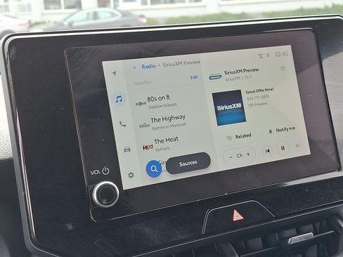 Certified 2023 Toyota Venza LE image 17