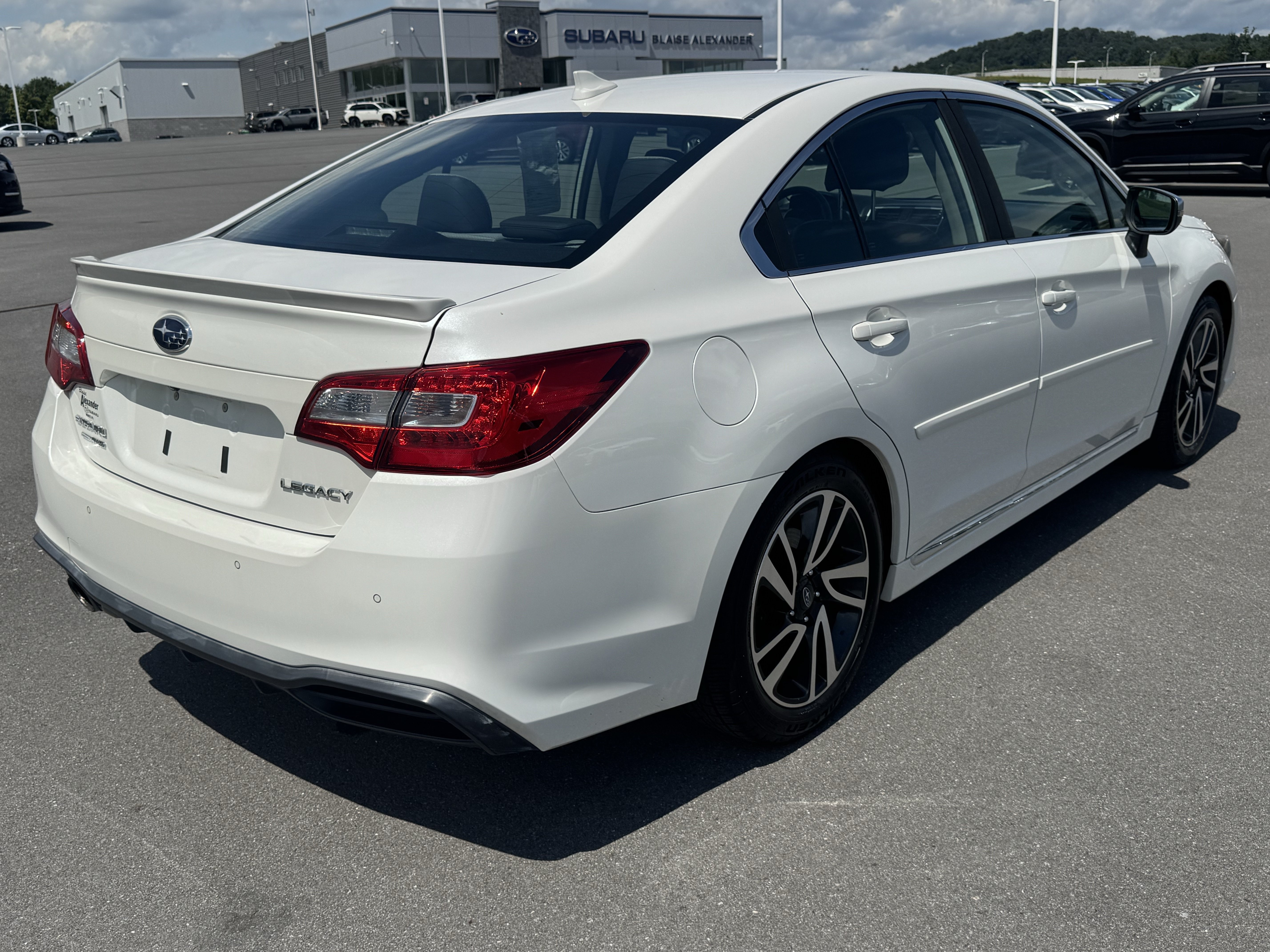 Used 2019 Subaru Legacy 2.5i Sport AWD/4WD image 3