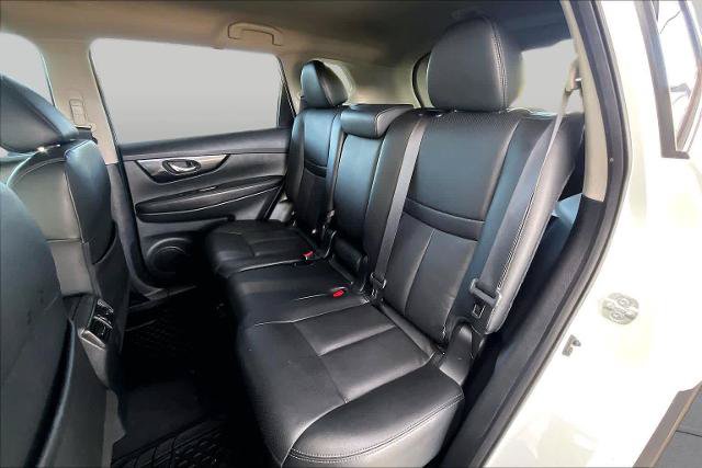 Certified 2019 Nissan Rogue SL FWD image 19