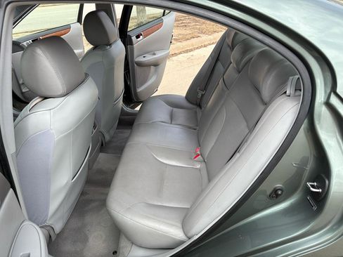 Used 2005 Lexus ES 330 image 16