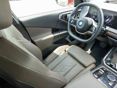 Certified 2025 BMW X3 xDrive30i AWD/4WD image 23