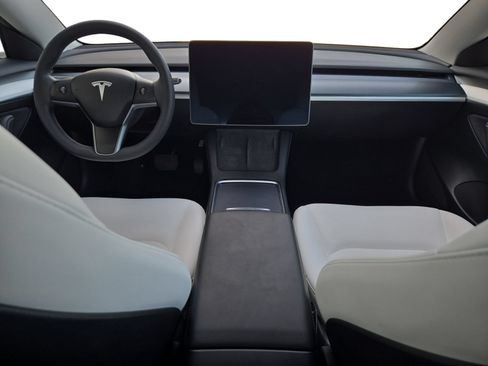 Used 2023 Tesla Model 3 Standard Range RWD image 11
