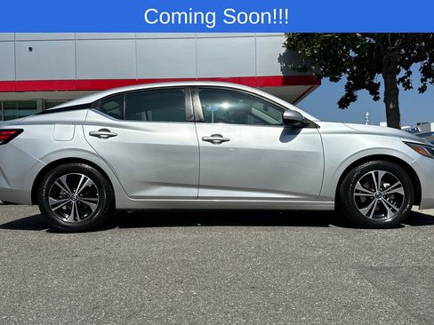 Used 2022 Nissan Sentra SV w/ All-Weather Package image 3