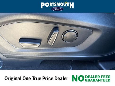 New 2026 Ford Explorer Active w/ Active Comfort Package image 24