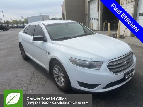 Used 2013 Ford Taurus SE image 1