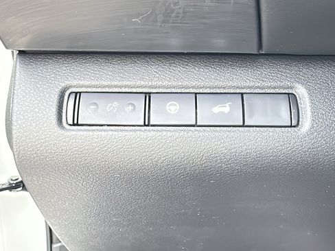 Certified 2024 Nissan Pathfinder SL w/ SL Premium Package AWD/4WD image 14