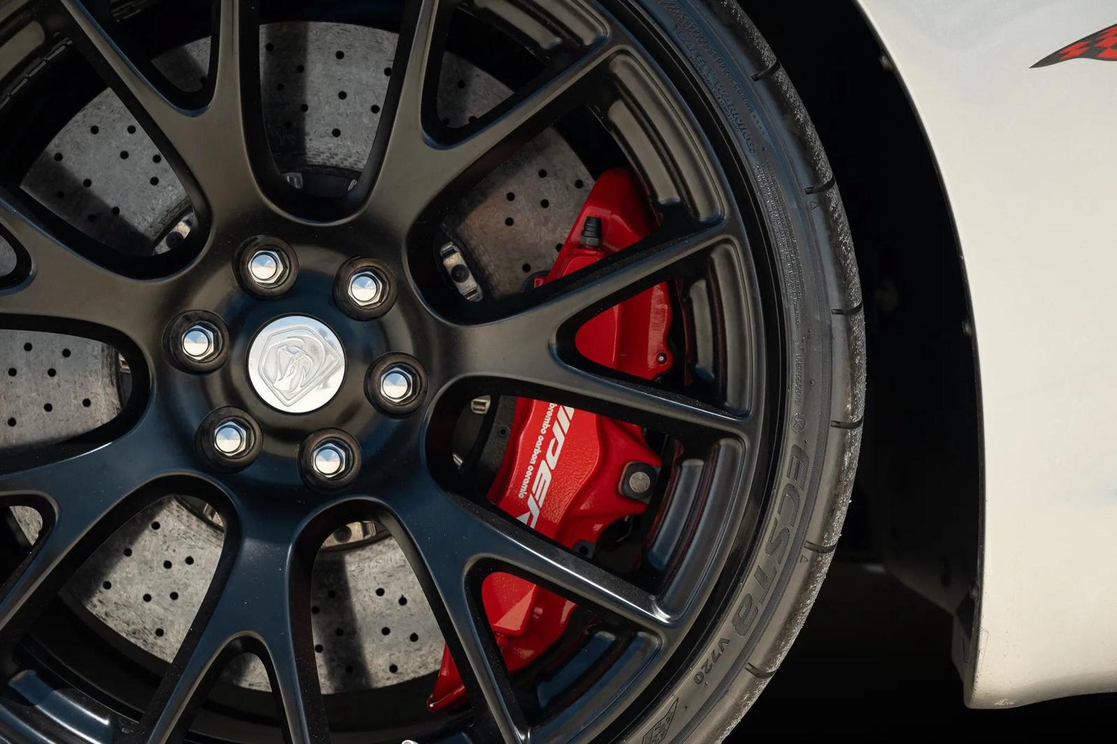 Used 2016 Dodge Viper GTC w/ ACR Package RWD image 98