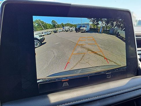 Certified 2023 GMC Yukon SLT AWD/4WD image 19