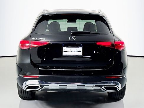 Certified 2024 Mercedes-Benz GLC 300 image 4
