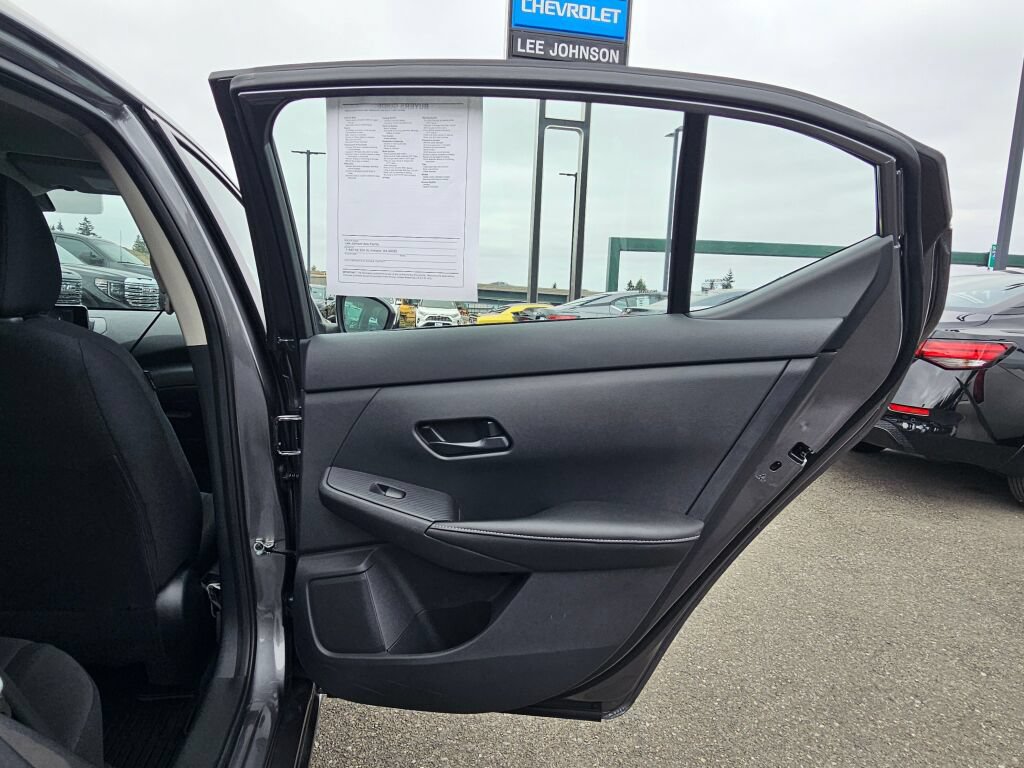 Used 2025 Nissan Sentra S FWD image 64