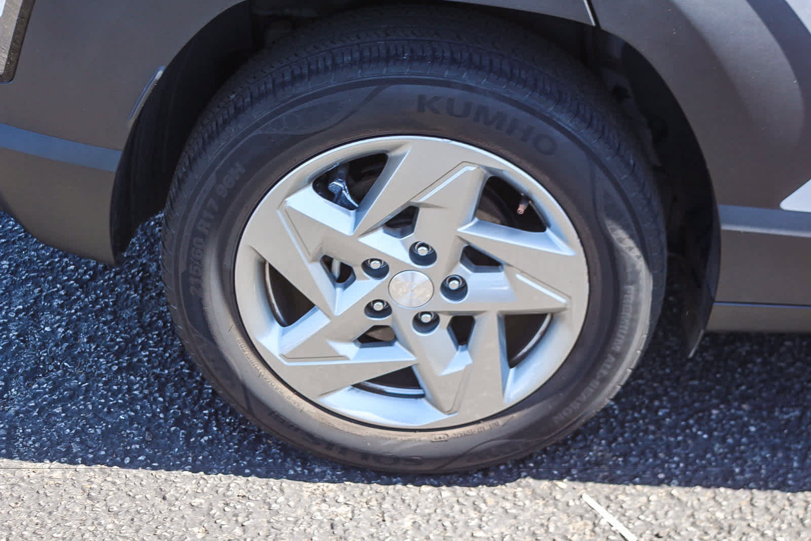 Certified 2024 Hyundai Kona SE FWD image 11