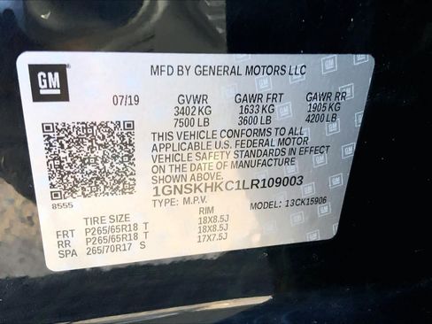 Used 2020 Chevrolet Suburban LT AWD/4WD image 34