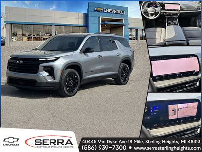 Used 2024 Chevrolet Traverse LT w/ Midnight/Sport Edition